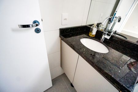 Apartamento para alugar com 45m², 1 quarto e 1 vaga Apartamento para alugar com 45m², 1 quarto e 1 vagaBanheiro