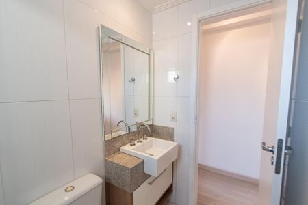 Apartamento à venda com 88m², 2 quartos e 2 vagas Apartamento à venda com 88m², 2 quartos e 2 vagasBanheiro da Suíte 2