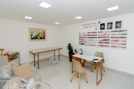 Escritório 2 de casa à venda com 4 quartos, 270m² em Riacho das Pedras, Contagem