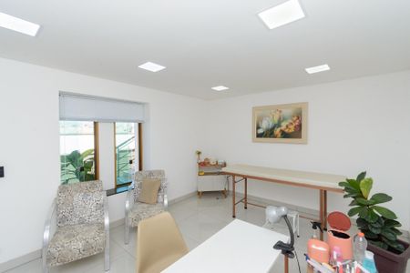 Escritório 2 de casa à venda com 4 quartos, 270m² em Riacho das Pedras, Contagem