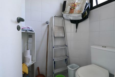 Apartamento para alugar com 153m², 2 quartos e 2 vagasBanheiro de serviço