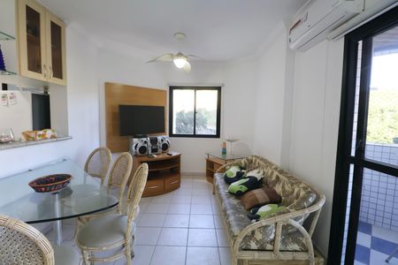 Sala de apartamento para alugar com 2 quartos, 153m² em Jardim Asturias, Guarujá