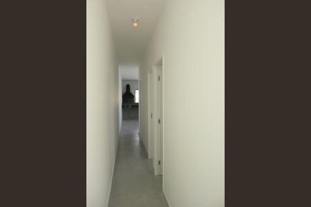 Corredor de casa para alugar com 2 quartos, 70m² em Jardim Adriana, Guarulhos