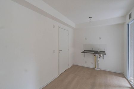 Sala/Cozinha de apartamento para alugar com 2 quartos, 30m² em Vila Moraes, São Paulo