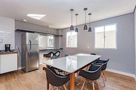 Apartamento para alugar com 30m², 2 quartos e sem vagaÁrea comum - Salão de festas