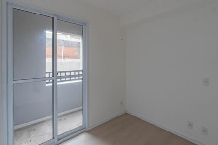 Quarto 1 de apartamento para alugar com 2 quartos, 30m² em Vila Moraes, São Paulo