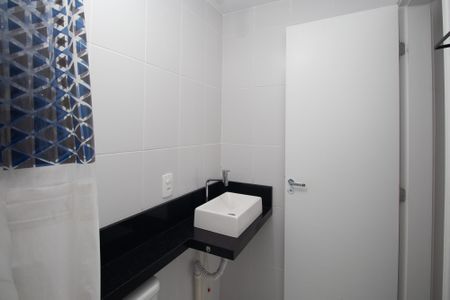 Apartamento à venda com 51m², 2 quartos e 1 vaga Apartamento à venda com 51m², 2 quartos e 1 vagaBanheiro da Suíte