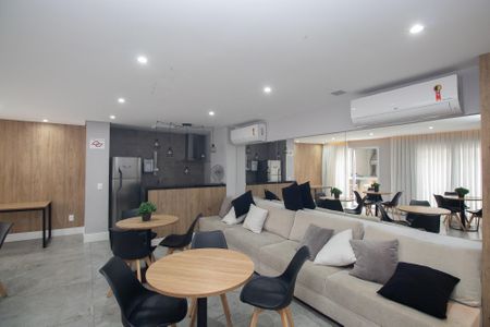 Apartamento à venda com 51m², 2 quartos e 1 vaga Apartamento à venda com 51m², 2 quartos e 1 vagaÁrea comum - Salão de festas
