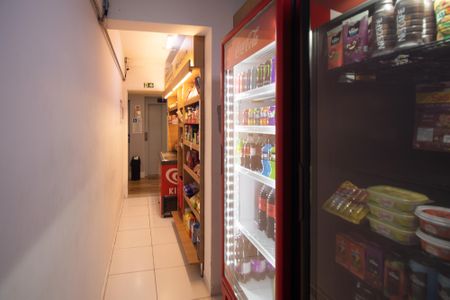 Apartamento à venda com 51m², 2 quartos e 1 vaga Apartamento à venda com 51m², 2 quartos e 1 vagaMercado