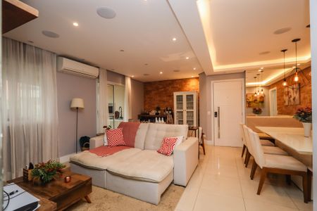 Apartamento à venda com 95m², 2 quartos e 2 vagasSala