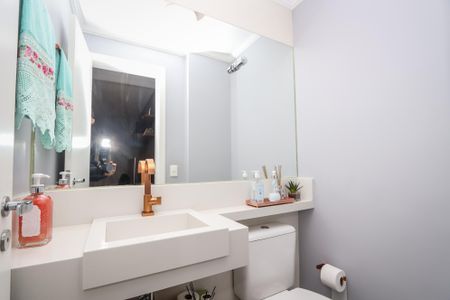Apartamento à venda com 95m², 2 quartos e 2 vagasLavabo