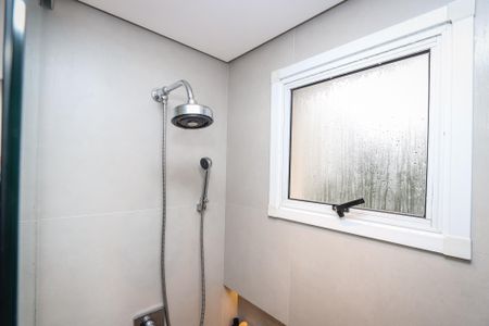 Apartamento à venda com 95m², 2 quartos e 2 vagasBanheiro da Suite