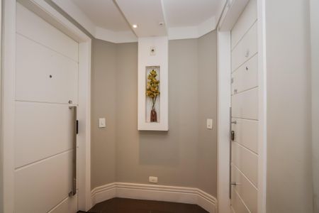 Apartamento à venda com 95m², 2 quartos e 2 vagasHall Social