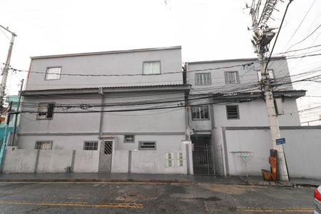 Casa para alugar com 68m², 2 quartos e sem vagaFachada