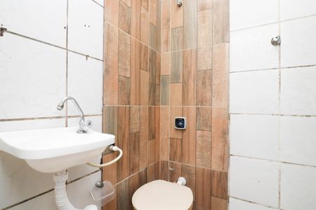 Casa para alugar com 68m², 2 quartos e sem vagaBanheiro