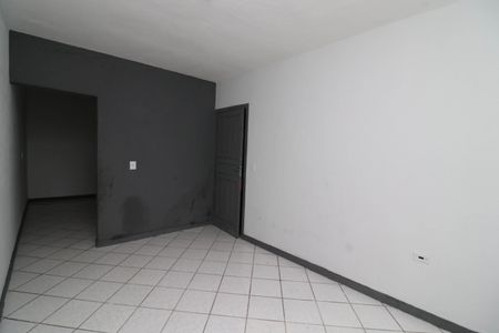 Sala de casa para alugar com 2 quartos, 68m² em Jardim Moreira, Guarulhos