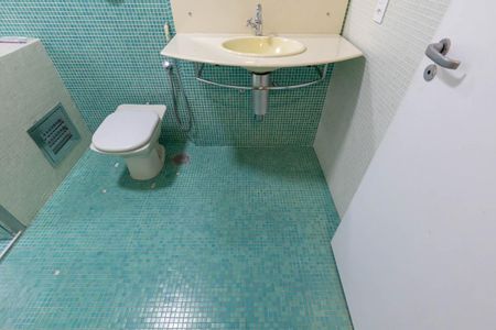 Apartamento à venda com 242m², 3 quartos e 1 vagaBanheiro 1 - Suíte