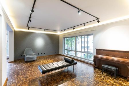 Apartamento à venda com 242m², 3 quartos e 1 vagaSala