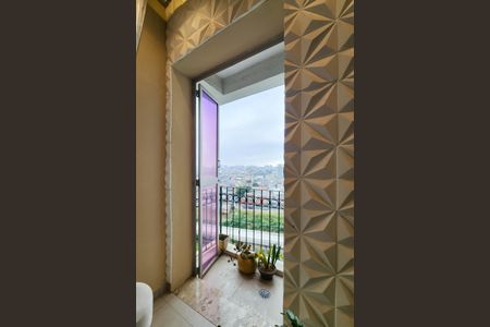 Apartamento à venda com 63m², 2 quartos e 1 vaga Apartamento à venda com 63m², 2 quartos e 1 vagaVaranda