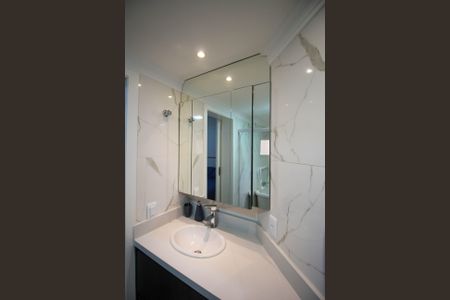 Apartamento à venda com 126m², 3 quartos e 2 vagasBanheiro da Suíte