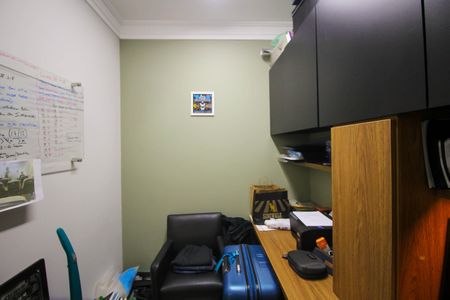 Apartamento à venda com 126m², 3 quartos e 2 vagasEscritório