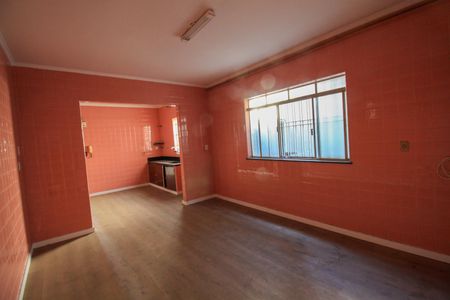 Casa à venda com 600m², 4 quartos e 1 vagaCozinha