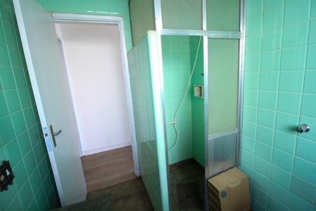 Casa à venda com 600m², 4 quartos e 1 vagaBanheiro 3