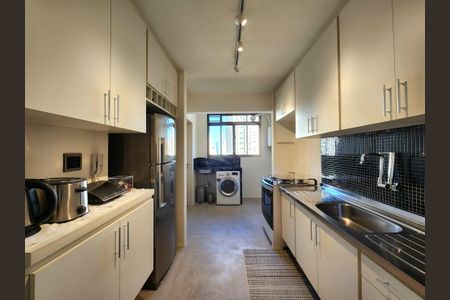 Apartamento à venda com 83m², 2 quartos e 1 vagaCozinha