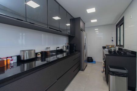 Apartamento à venda com 117m², 3 quartos e 3 vagasCozinha