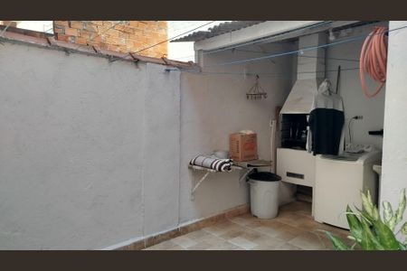 Casa à venda com 80m², 2 quartos e 1 vaga Casa à venda com 80m², 2 quartos e 1 vagaÁrea de Serviço