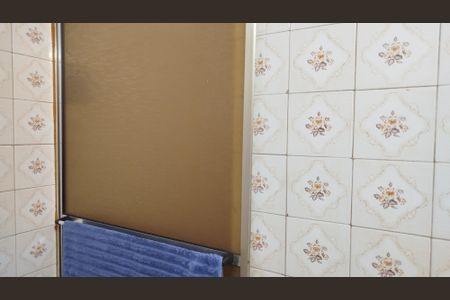 Casa à venda com 80m², 2 quartos e 1 vaga Casa à venda com 80m², 2 quartos e 1 vagaBanheiro