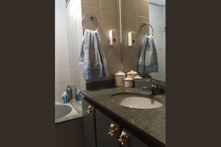 Apartamento à venda com 115m², 4 quartos e 1 vaga