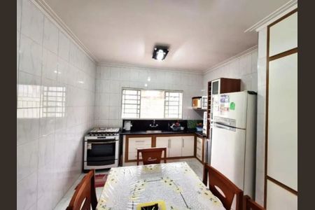 Casa para alugar com 2 quartos, 174m² em Jardim Santo Expedito, Campinas