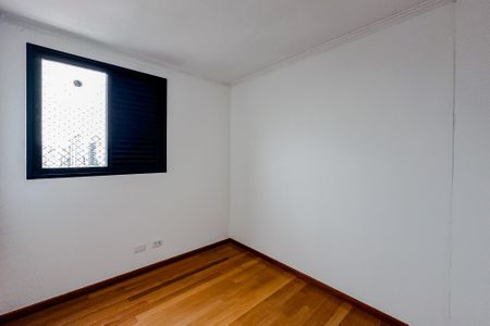 Apartamento à venda com 82m², 3 quartos e 2 vagasQuarto 1