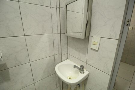 Apartamento à venda com 104m², 3 quartos e 1 vagaÁrea de serviço - Banheiro