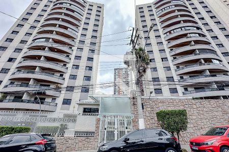 Apartamento para alugar com 132m², 3 quartos e 3 vagasFachada