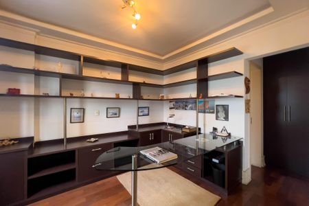 Apartamento para alugar com 132m², 3 quartos e 3 vagasSuíte 1