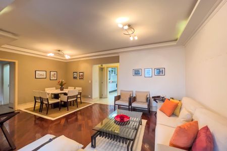 Apartamento para alugar com 132m², 3 quartos e 3 vagasSala