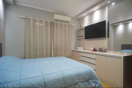 Casa à venda com 124m², 2 quartos e 2 vagasQuarto 1