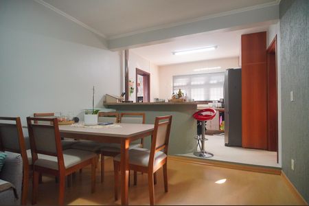 Sala de casa à venda com 2 quartos, 124m² em Guarani, Novo Hamburgo