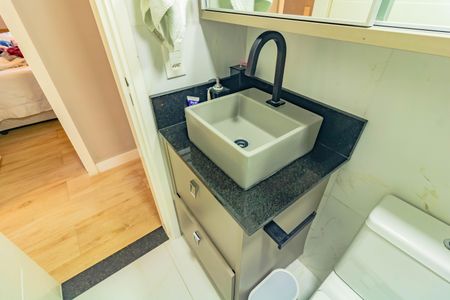 Apartamento à venda com 78m², 3 quartos e 2 vagasBanheiro Social