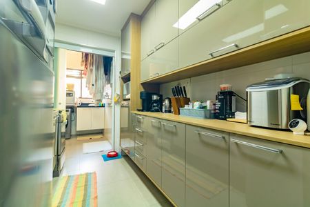 Apartamento à venda com 78m², 3 quartos e 2 vagasCozinha