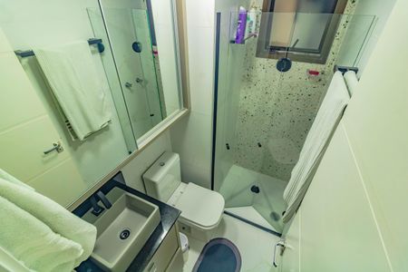 Apartamento à venda com 78m², 3 quartos e 2 vagasBanheiro Social