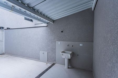 Casa à venda com 299m², 3 quartos e 2 vagasÁrea de serviço e quintal