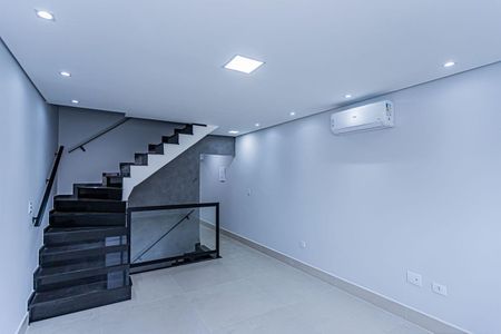 Casa à venda com 299m², 3 quartos e 2 vagasSala