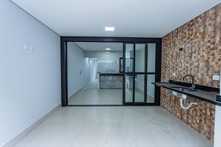 Casa à venda com 299m², 3 quartos e 2 vagasChurrasqueira