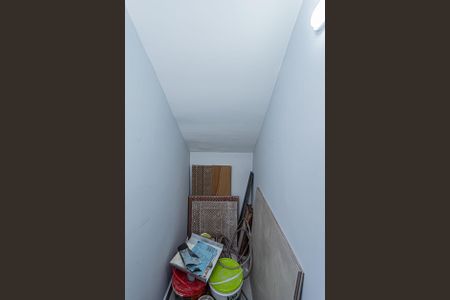 Casa à venda com 300m², 3 quartos e 2 vagasDepósito