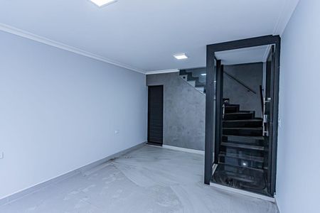 Casa à venda com 300m², 3 quartos e 2 vagasGaragem