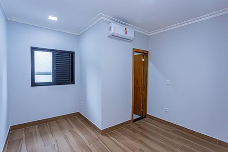 Casa à venda com 300m², 3 quartos e 2 vagasSuíte 3