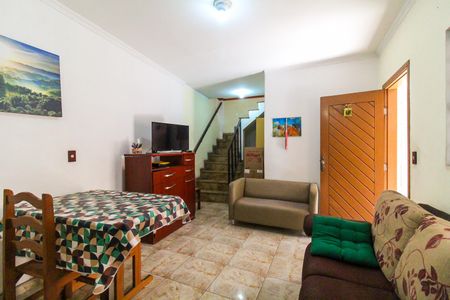 Casa à venda com 80m², 2 quartos e 1 vagaSala/Cozinha